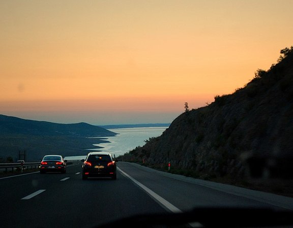 Large 800px widok z chorwackiej autostrady a1 za tunelem sveti rok   panoramio